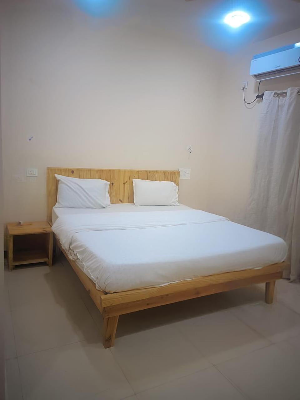 Ramdev Hotel
