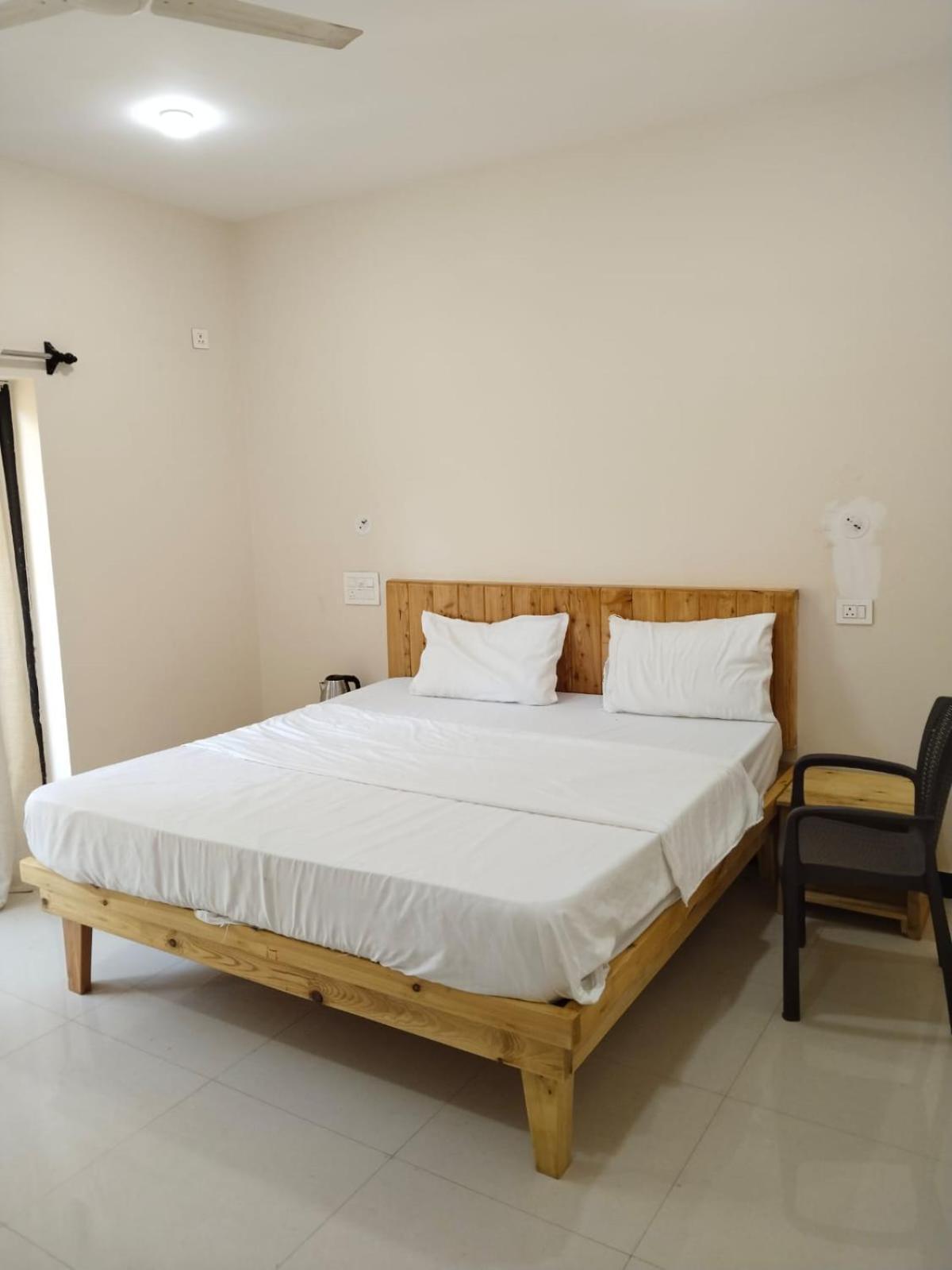 Hotel Ramdev *